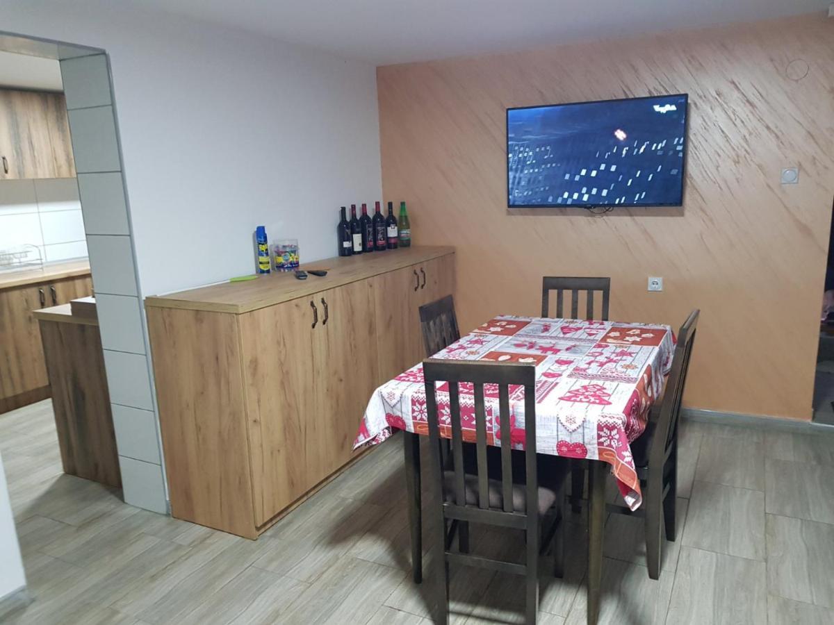 Kuca Stojanovica Topli Do Pirot Ngoại thất bức ảnh